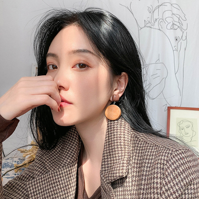 Autumn and winter geometric earrings female